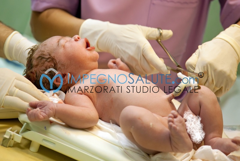 Necessità di cure neonatali urgenti alla nascita errore medico avvocato malasanità